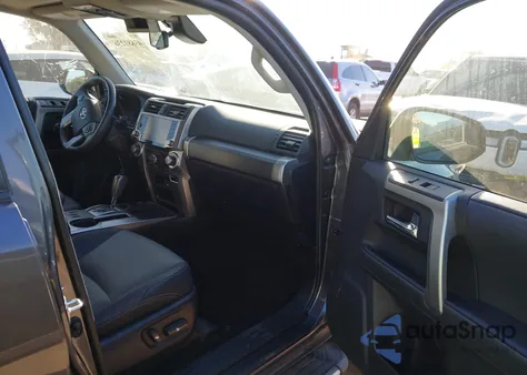 2021 Toyota 4Runner Sr5 Premium из США, поврежденный, VIN JTEFU5JR5M5246555